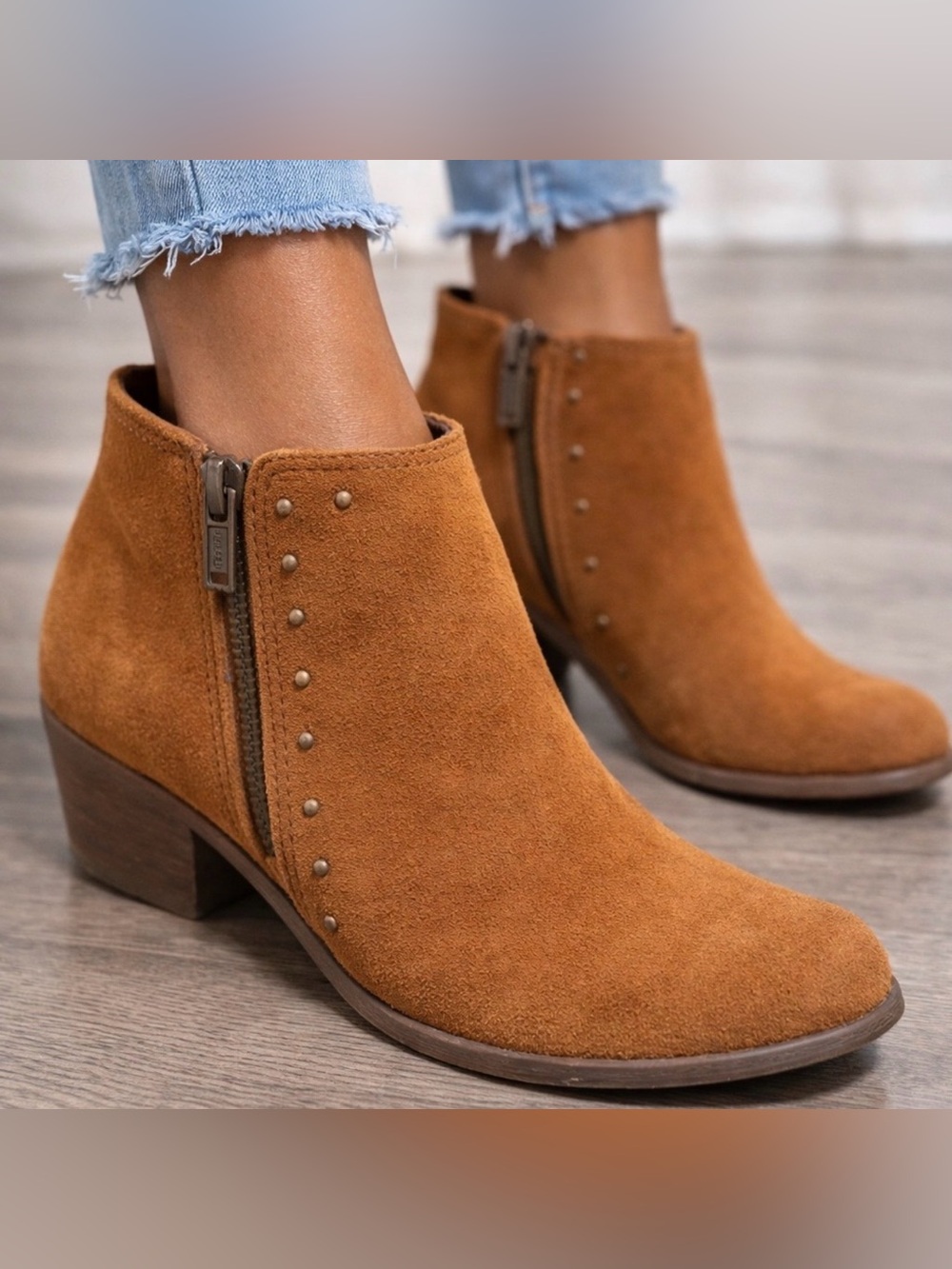 Minnetonka Brie Studded Suede Ankle Boots Brown Leather Size 8.5